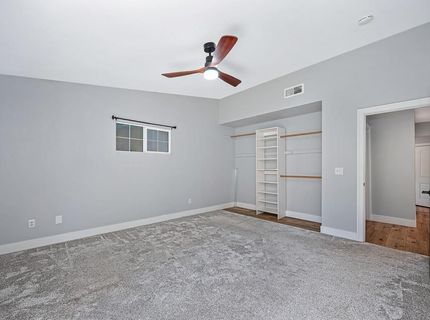 8940 Castle Park Dr., Elk Grove, CA 95624 Photo