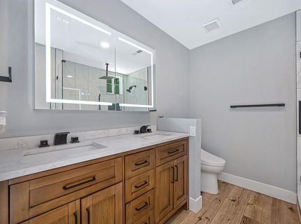 8940 Castle Park Dr., Elk Grove, CA 95624 Photo