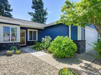 8940 Castle Park Dr., Elk Grove, CA 95624 Photo