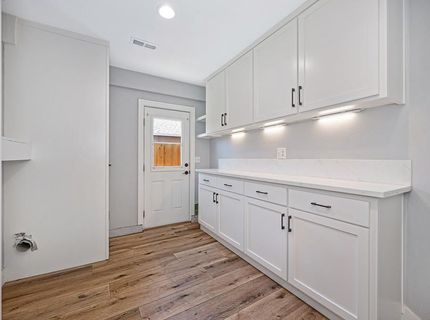 8940 Castle Park Dr., Elk Grove, CA 95624 Photo