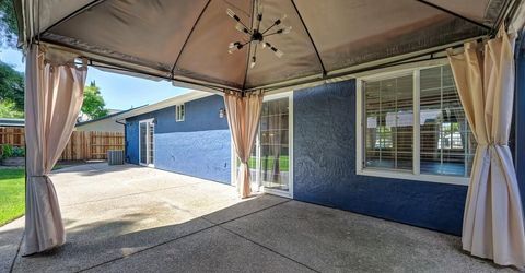 8940 Castle Park Dr., Elk Grove, CA 95624 Photo