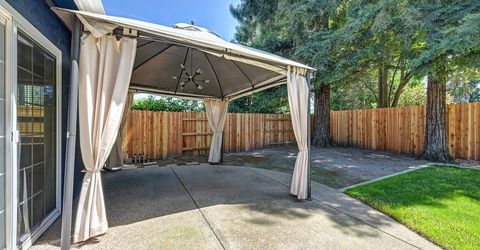 8940 Castle Park Dr., Elk Grove, CA 95624 Photo