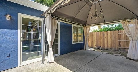 8940 Castle Park Dr., Elk Grove, CA 95624 Photo
