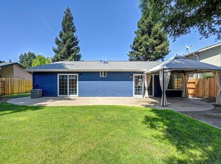 8940 Castle Park Dr., Elk Grove, CA 95624 Photo