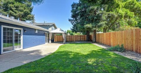 8940 Castle Park Dr., Elk Grove, CA 95624 Photo