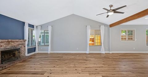 8940 Castle Park Dr., Elk Grove, CA 95624 Photo