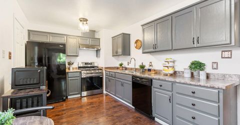 613 Morrison Ave, Sacramento, CA 95838 Photo