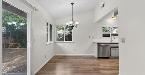 4714 Monument Dr, Sacramento, CA 95842 Photo