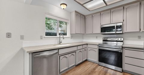 4714 Monument Dr, Sacramento, CA 95842 Photo