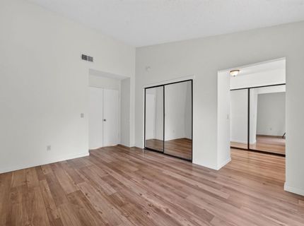 4714 Monument Dr, Sacramento, CA 95842 Photo