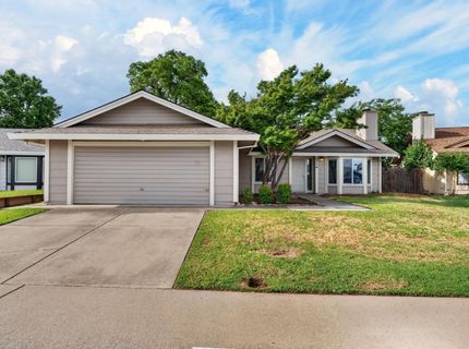 4714 Monument Dr, Sacramento, CA 95842 Photo