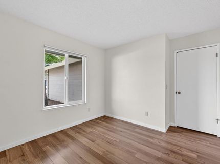 4714 Monument Dr, Sacramento, CA 95842 Photo