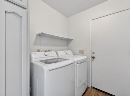 4714 Monument Dr, Sacramento, CA 95842 Photo