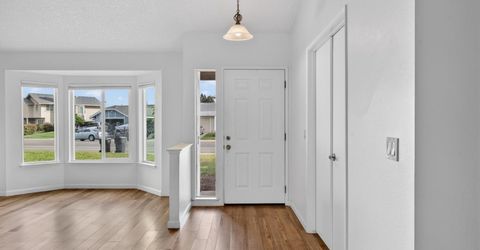 4714 Monument Dr, Sacramento, CA 95842 Photo