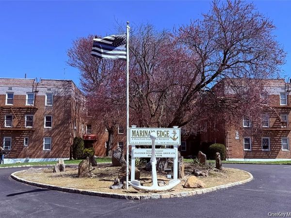 40 DAVENPORT , Unit 2K, New Rochelle, NY 10801