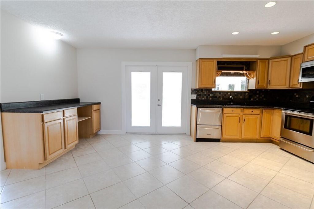 874 Blossom, Sebastian, FL 32958 Photo