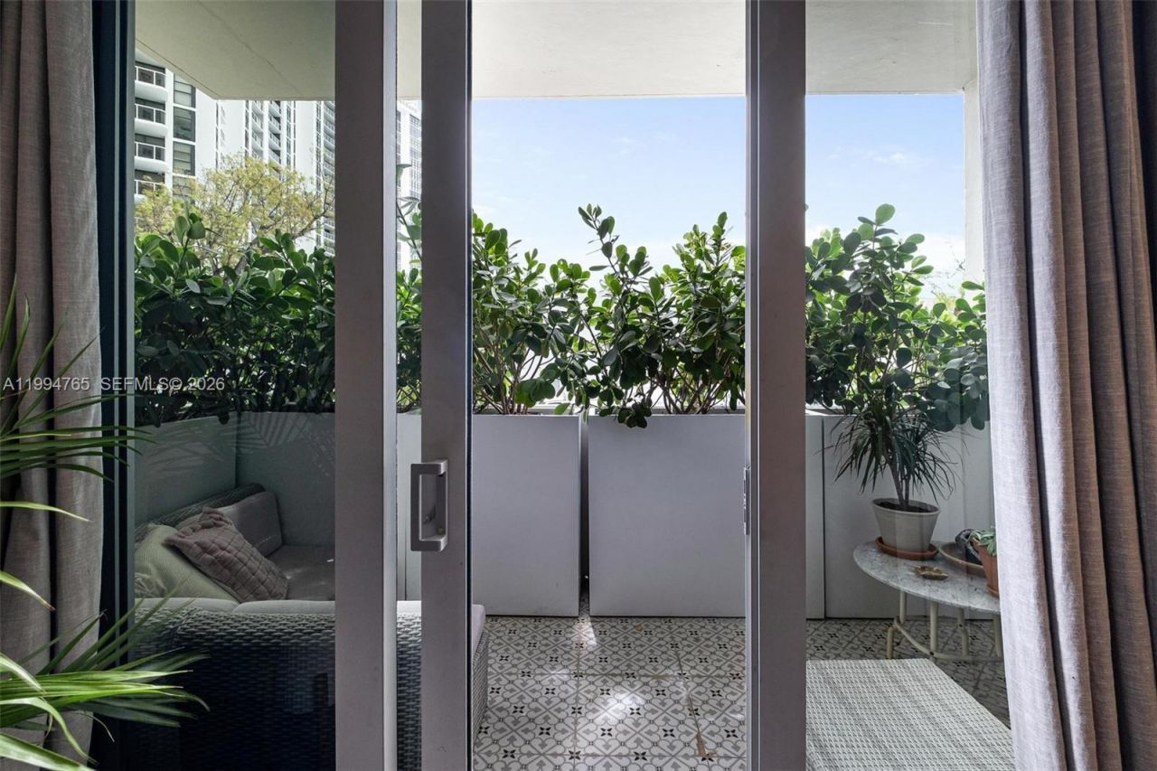 5 Island Ave , Unit LF, Miami Beach, FL 33139 Photo