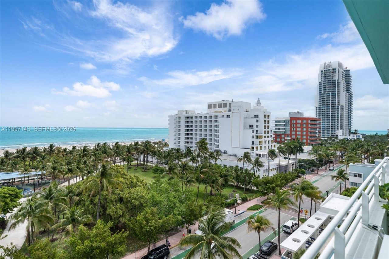 226 Ocean Dr , Unit 8F, Miami Beach, FL 33139 Photo