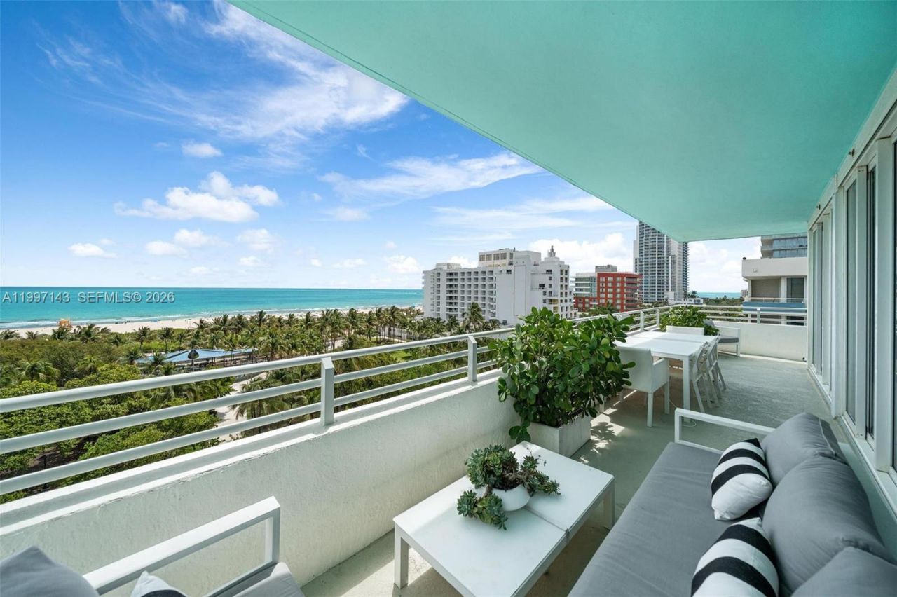 226 Ocean Dr , Unit 8F, Miami Beach, FL 33139 Photo