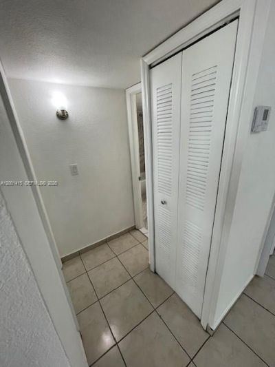 606 W 81st St , Unit 408, Hialeah, FL 33014 Photo