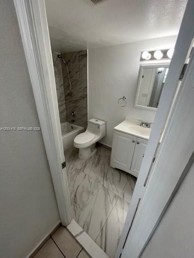 606 W 81st St , Unit 408, Hialeah, FL 33014 Photo