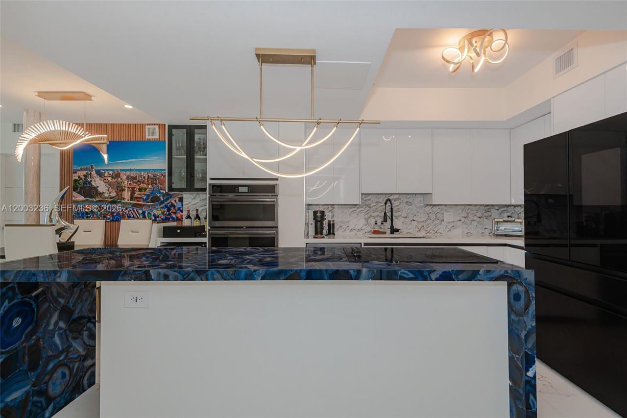 17375 Collins Ave , Unit 1601, Sunny Isles Beach, FL 33160 Photo