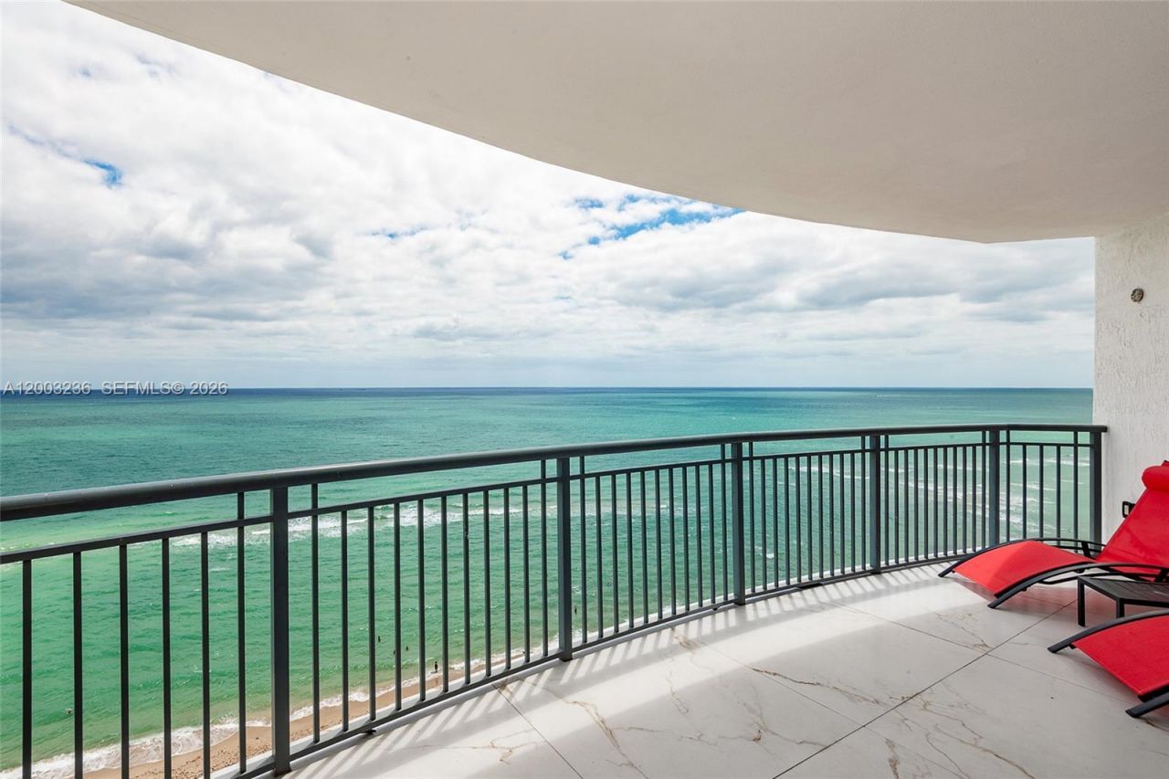 17375 Collins Ave , Unit 1601, Sunny Isles Beach, FL 33160 Photo