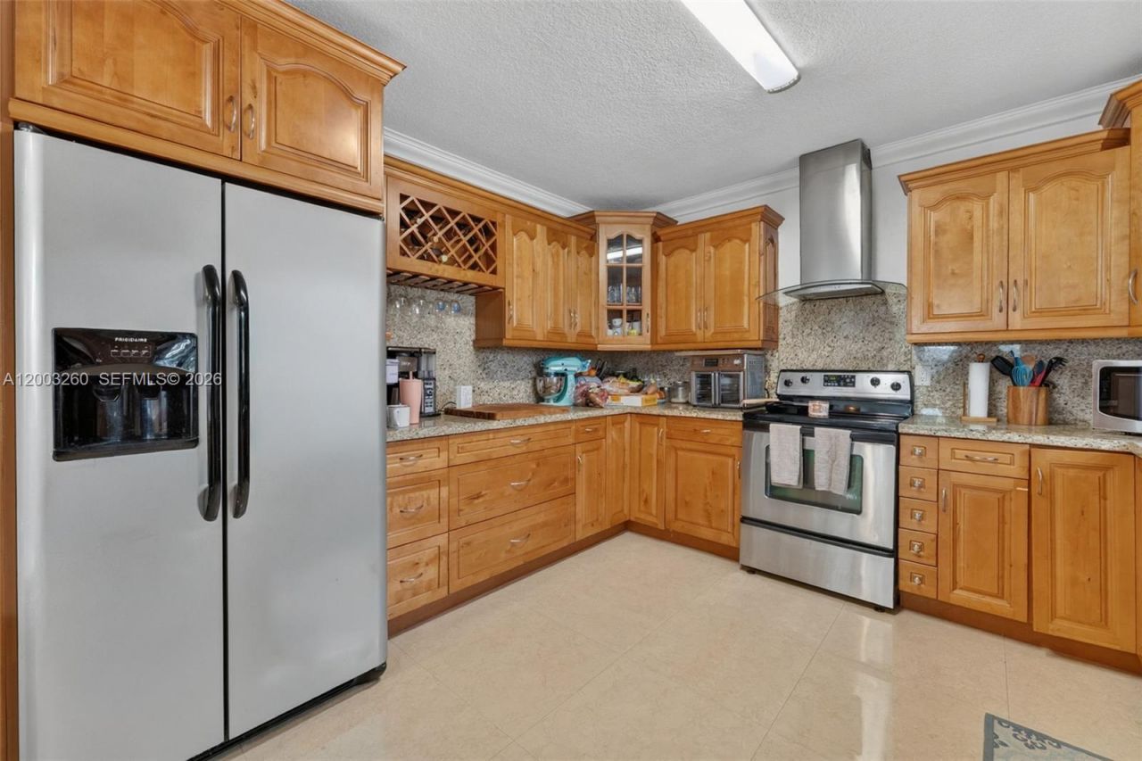 9000 SW 40th Ter , Miami, FL 33165 Photo