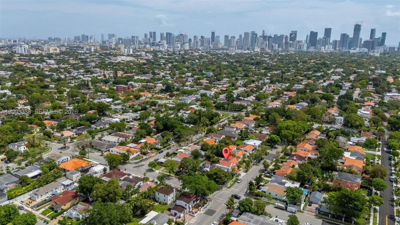 1879 SW 16th St, Miami, FL 33145 Photo