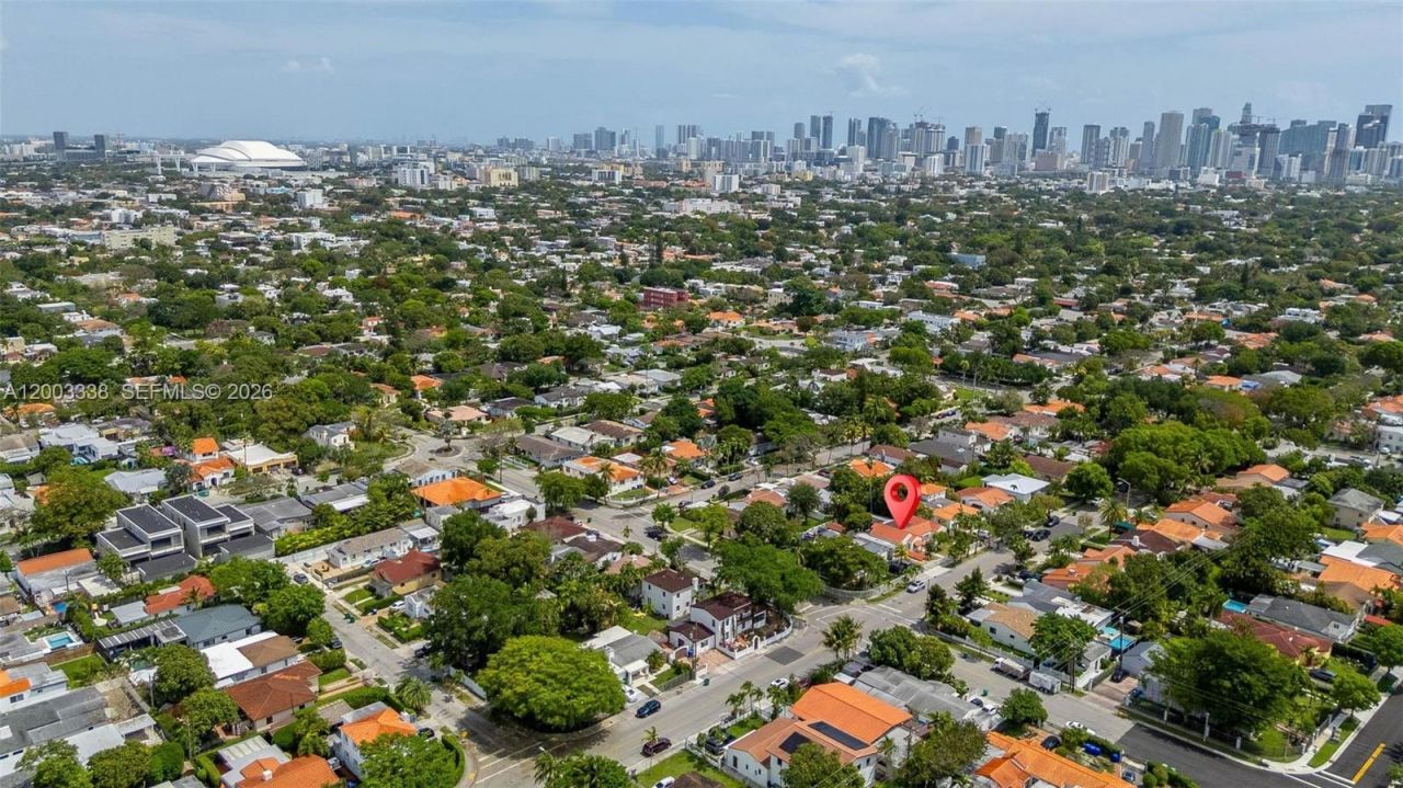 1879 SW 16th St, Miami, FL 33145 Photo