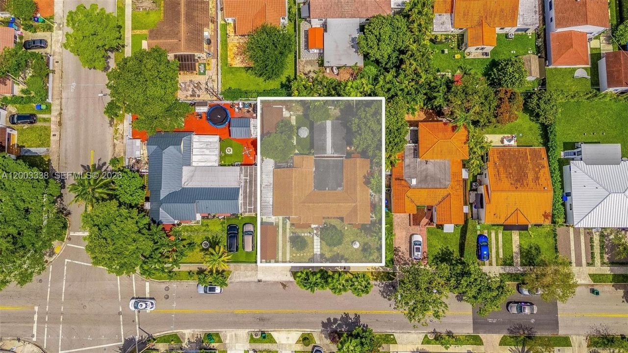 1879 SW 16th St, Miami, FL 33145 Photo