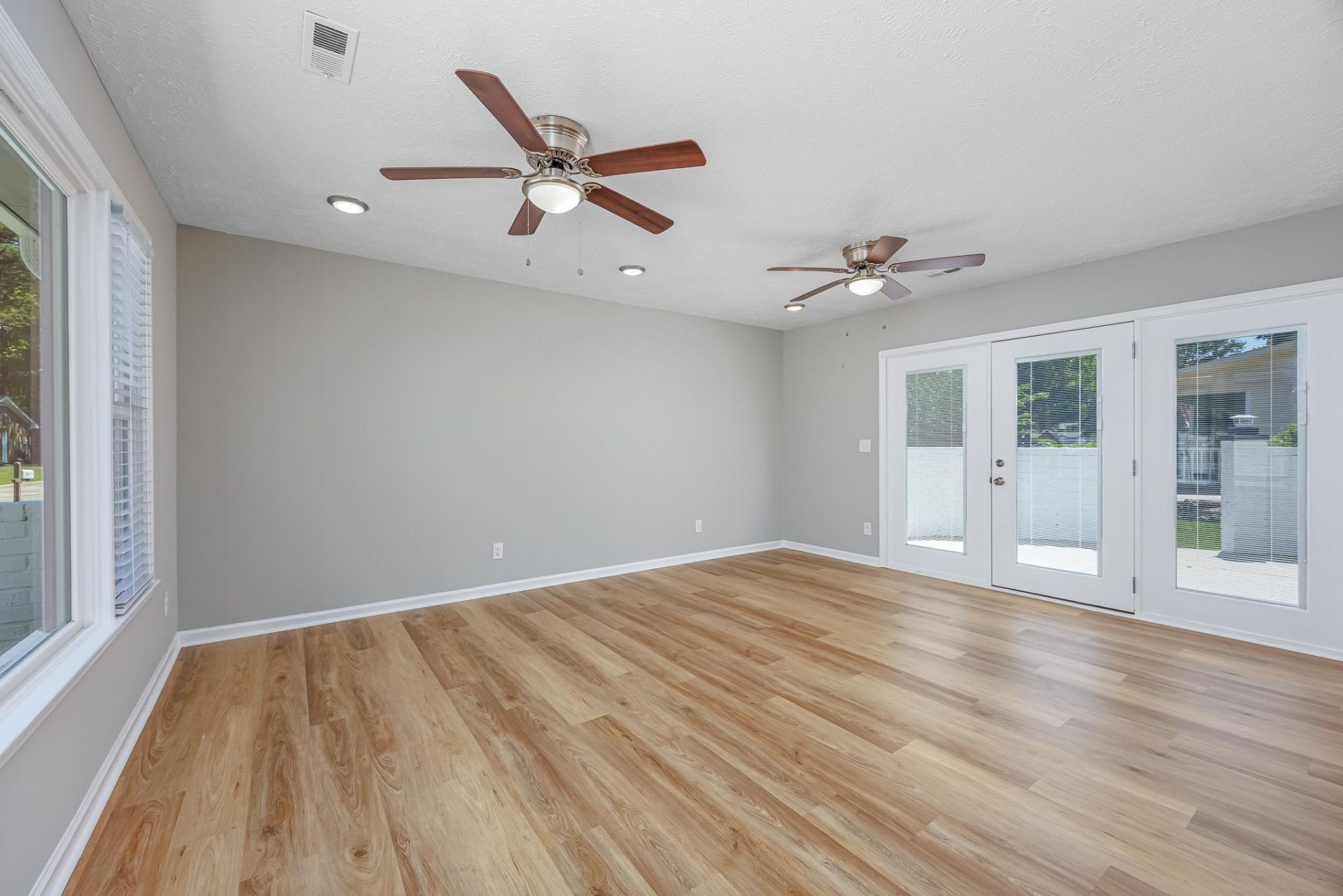 216 Loblolly Ln.  Photo 12