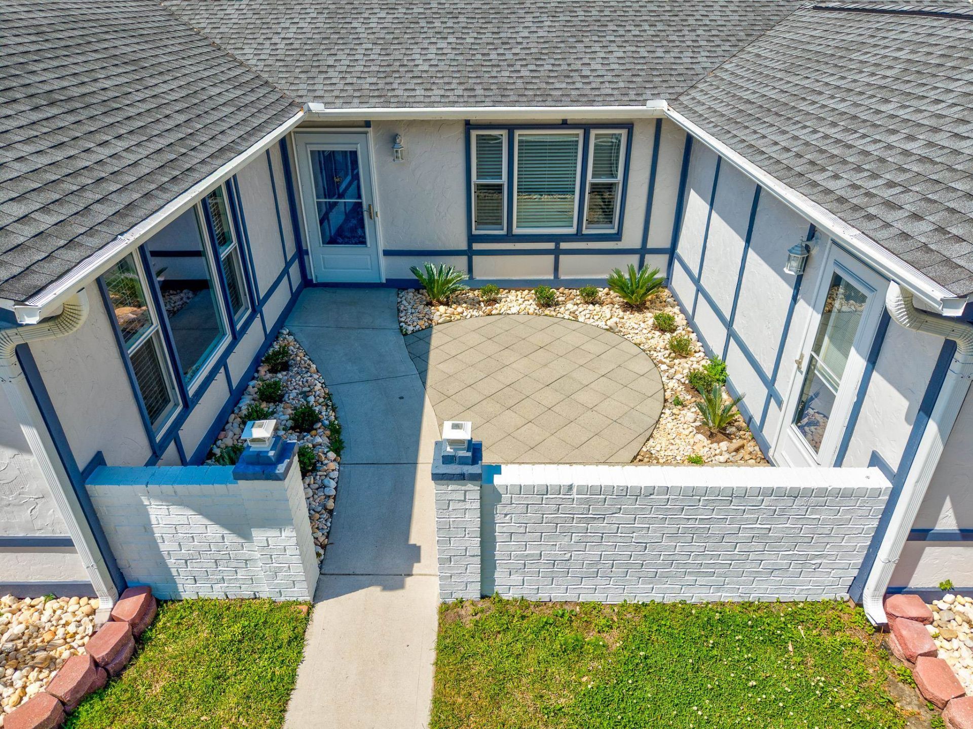 216 Loblolly Ln.  Photo 4