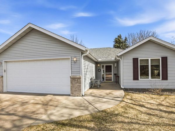 964 Willow Grove Circle , Waite Park, MN 56387
