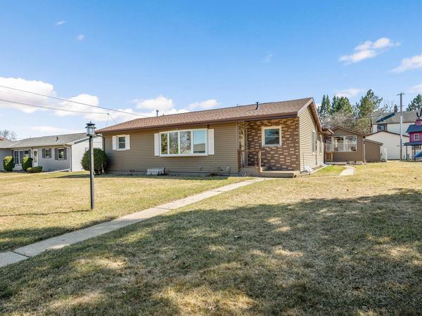 104 Sebenius Street , Coleraine, MN 55722