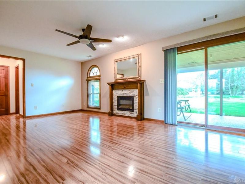 5505 US 40, Tipp City, OH 45371 Photo 15