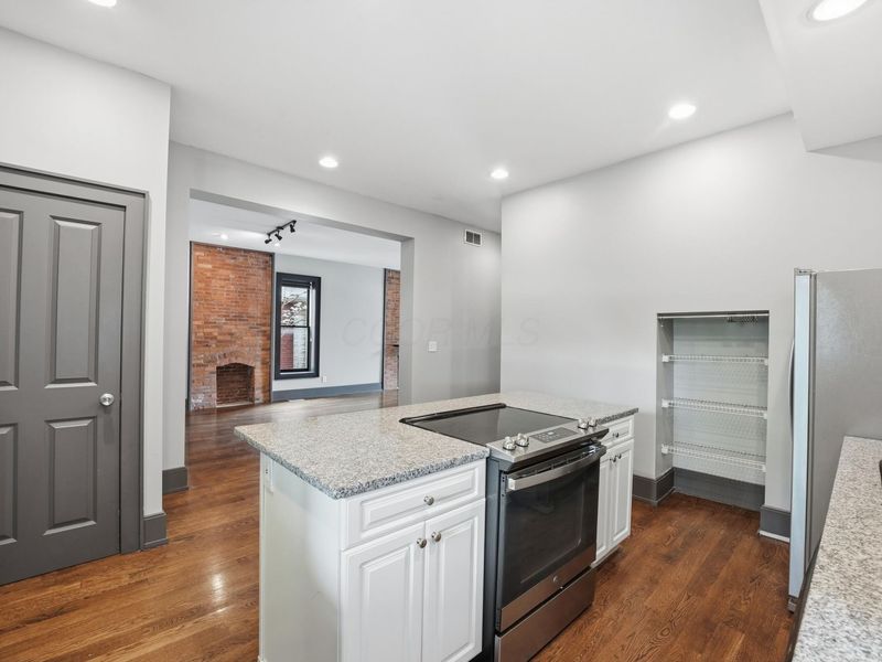 61 W Fifth Avenue , Columbus, OH 43201 Photo 10