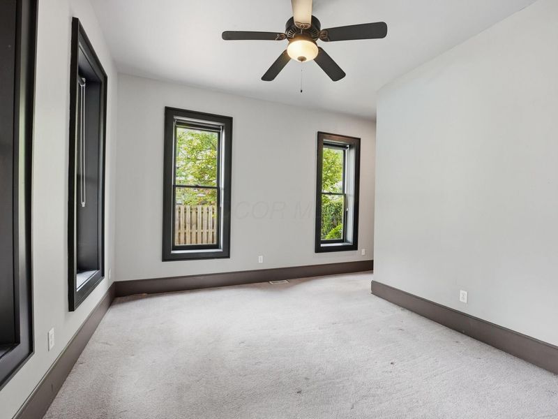 61 W Fifth Avenue, Columbus, OH 43201 Photo 14