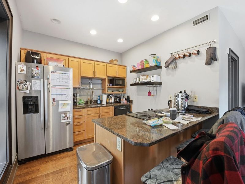 61 W Fifth Avenue , Columbus, OH 43201 Photo 20