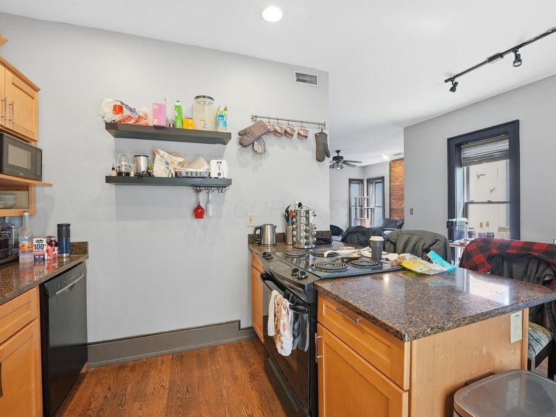 61 W Fifth Avenue , Columbus, OH 43201 Photo 21