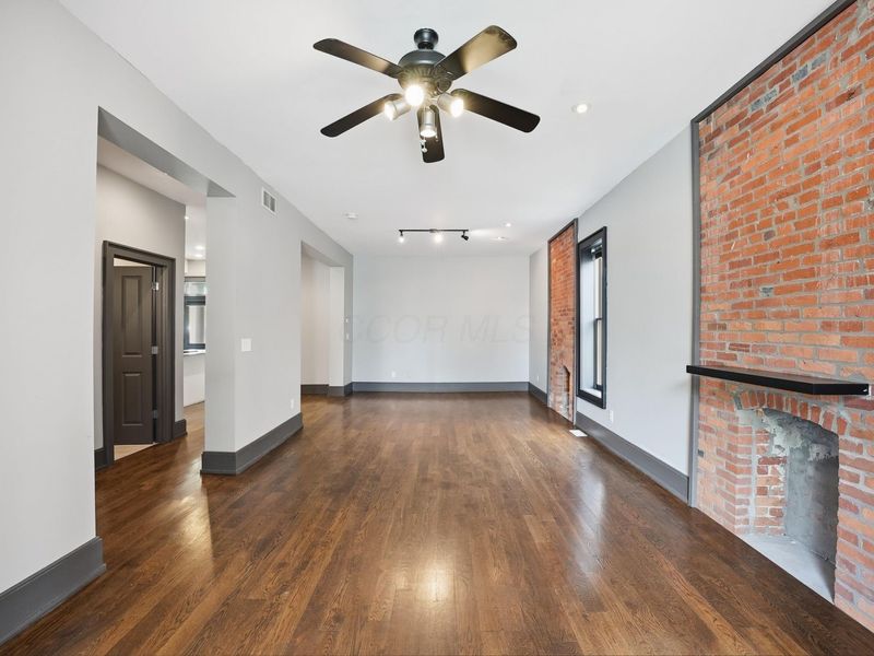 61 W Fifth Avenue, Columbus, OH 43201 Photo 7