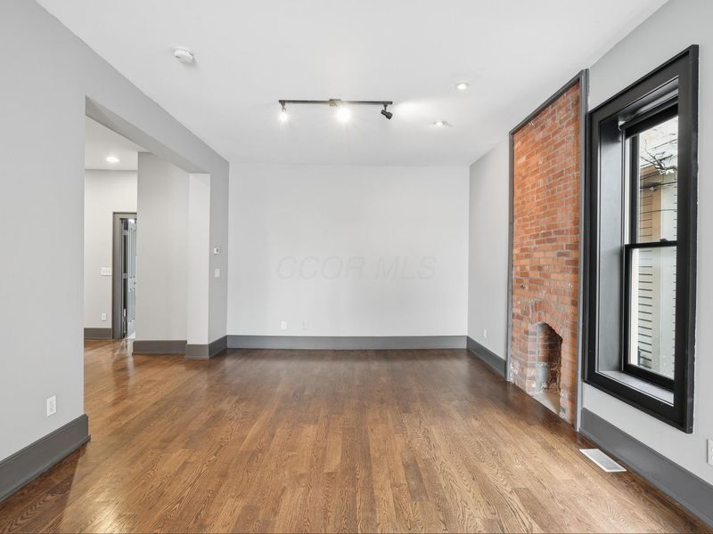 61 W Fifth Avenue, Columbus, OH 43201 Photo 9