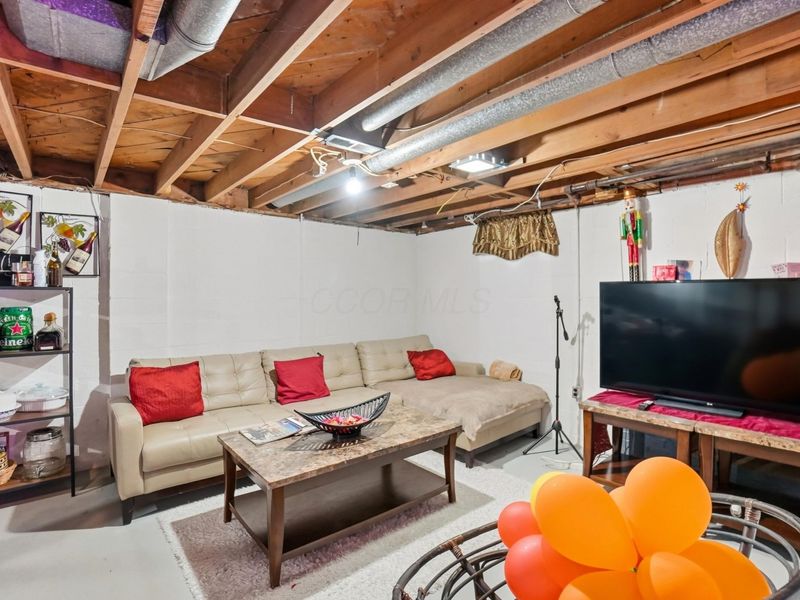 2757 Woodcroft Road , Columbus, OH 43204 Photo 27