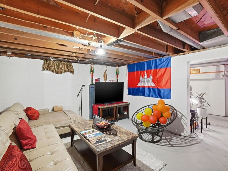 2757 Woodcroft Road , Columbus, OH 43204 Photo 28