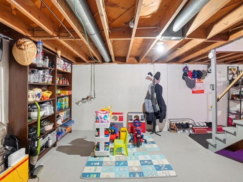 2757 Woodcroft Road , Columbus, OH 43204 Photo 31