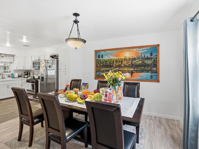 2757 Woodcroft Road , Columbus, OH 43204 Photo 9