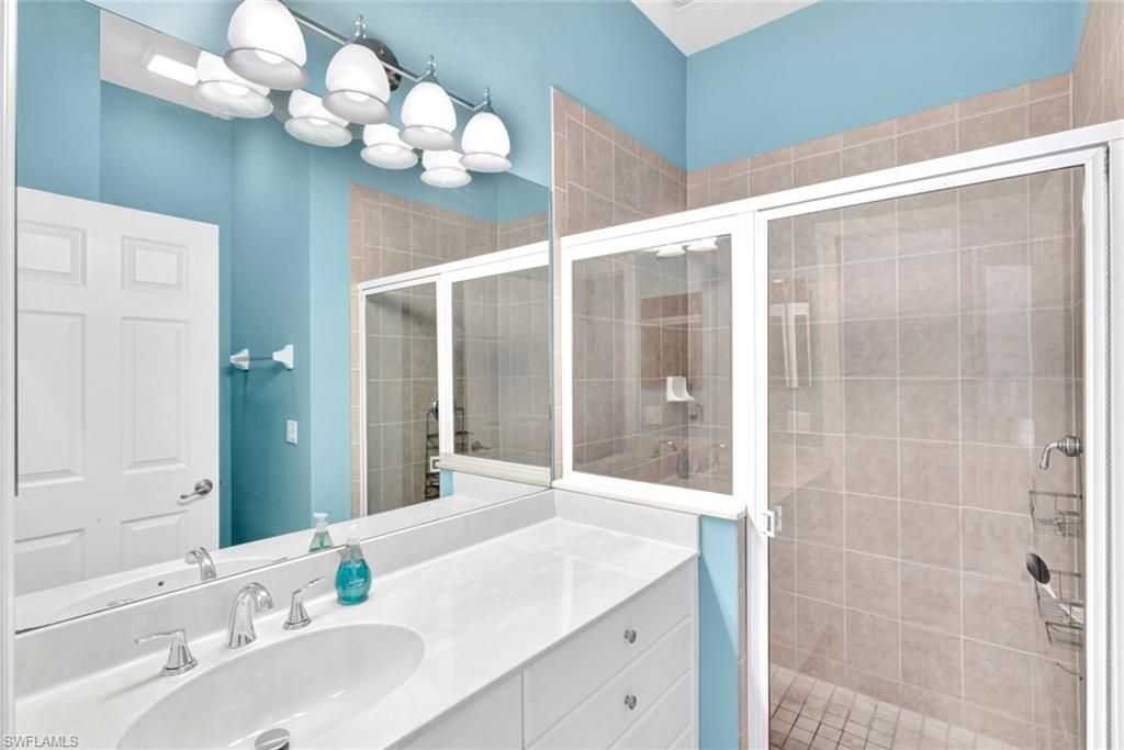 8755 Coastline Ct, Unit 202, Naples, FL 34120 Photo
