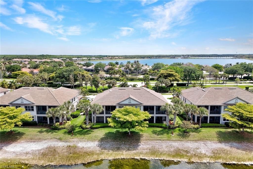 8755 Coastline Ct, Unit 202, Naples, FL 34120 Photo