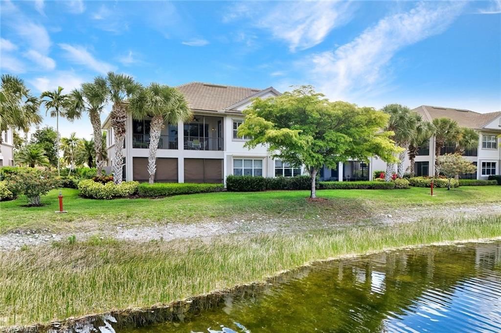 8755 Coastline Ct, Unit 202, Naples, FL 34120 Photo