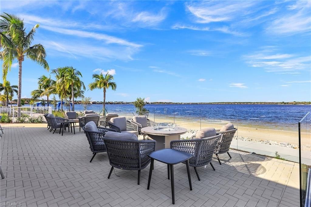 8755 Coastline Ct, Unit 202, Naples, FL 34120 Photo